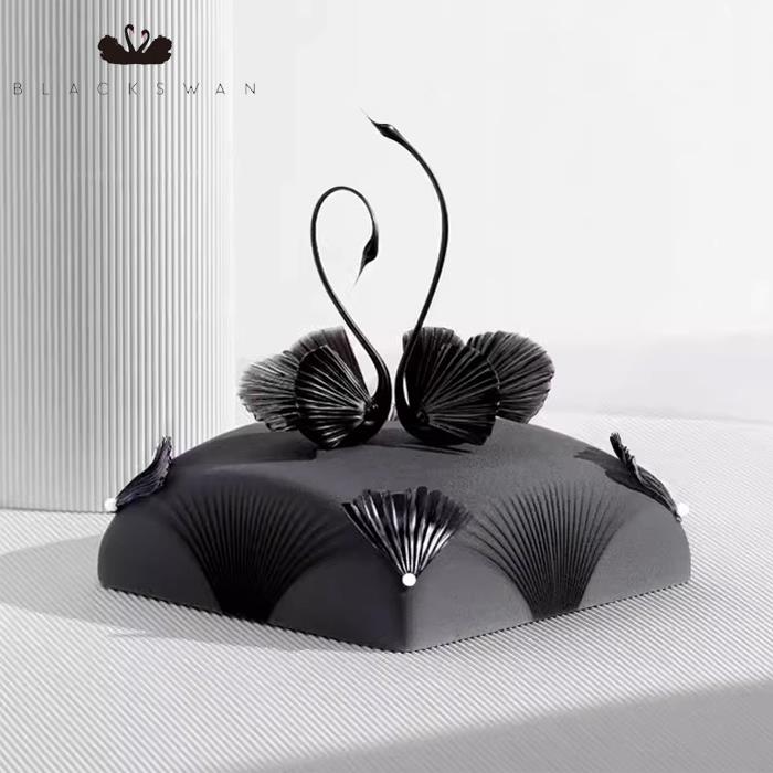 黑天鹅生日蛋糕同城配送北京上海天津成都沈阳哈尔滨巧克力