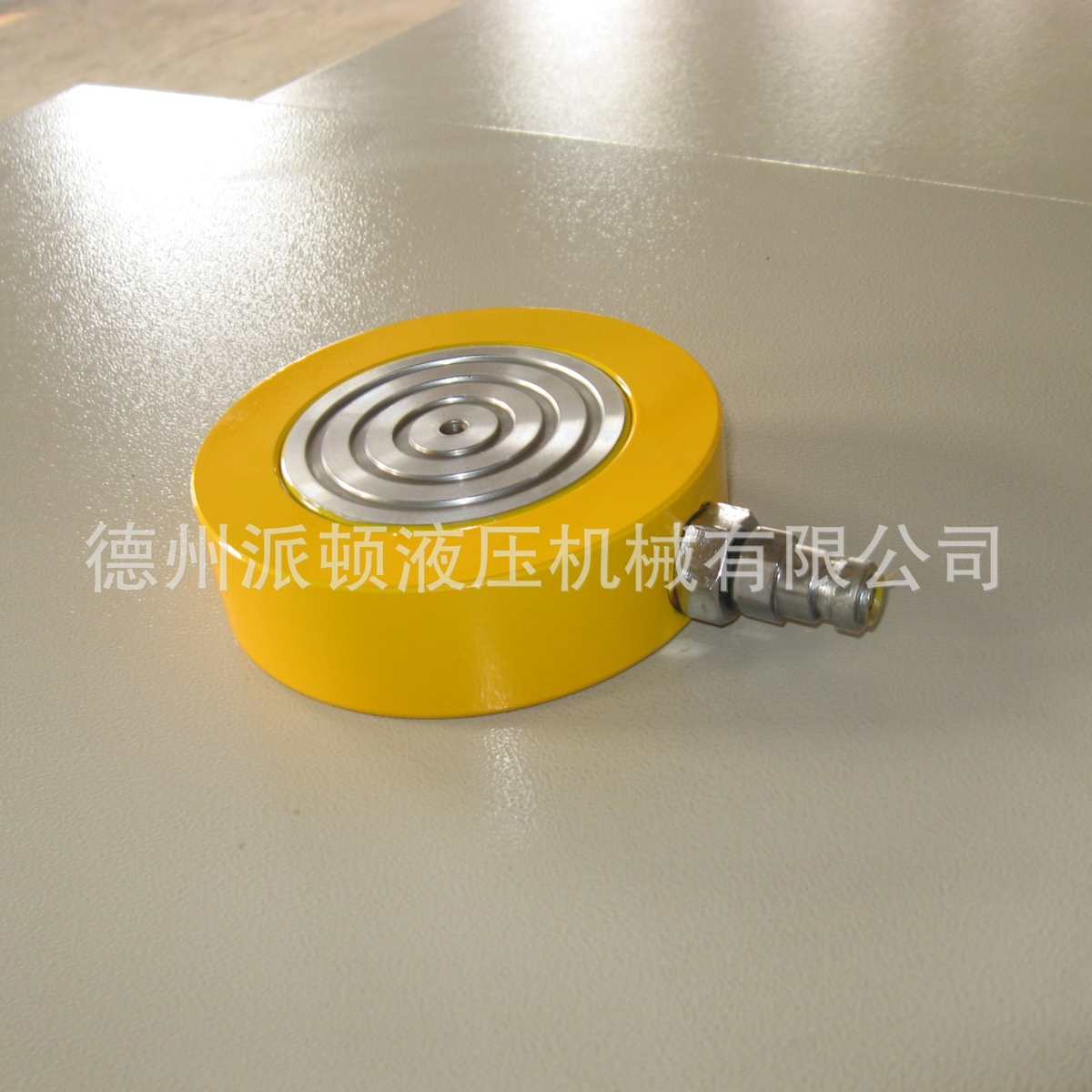 厂家供应薄型千斤顶 单作用超超薄手动液压千斤顶 便携式液压缸