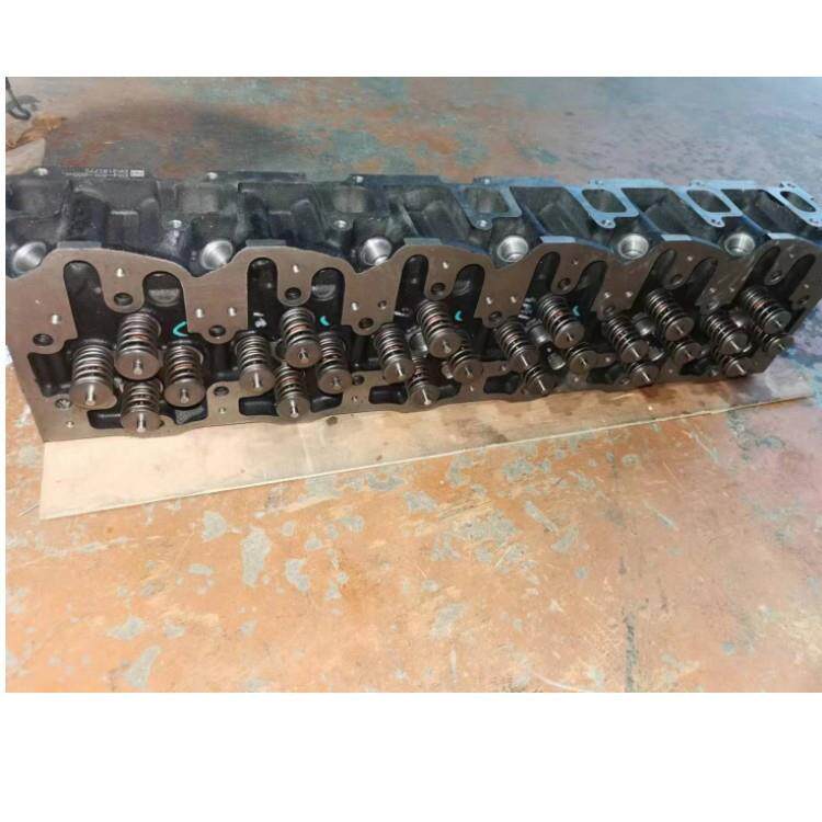 东风D4611柴油发动机缸头SC9D220G2气缸盖总成气门导管油封