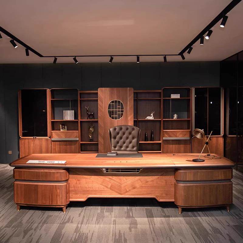意式轻奢老板桌新中式办公桌椅大班台北美黑胡桃现代全实木董事长