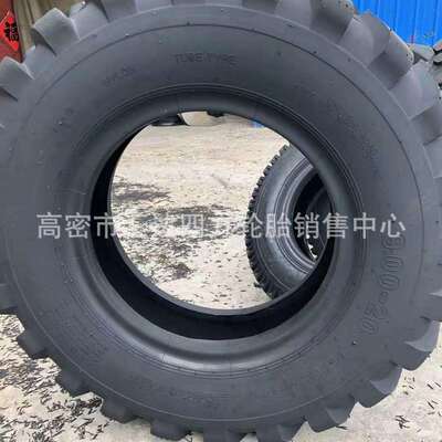 现货供应9.00-20人字挖沟机轮胎 挖掘机轮胎 工程机械轮胎