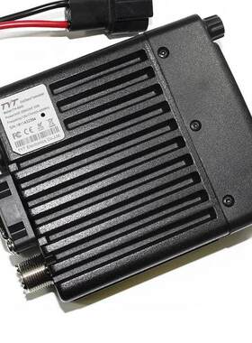 TYT特易通TH8600车载台UV双段大功率25W IP67防水英文版厂家