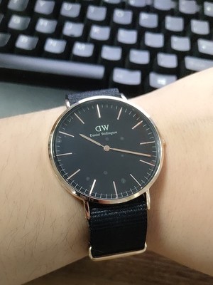 丹尼尔惠灵顿手表怎么样三周使用诉说质量问题