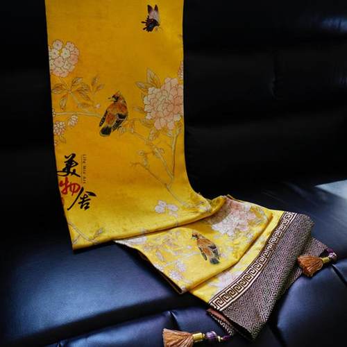 高档桌旗式禅意古琴盖布茶台餐边柜样板中间黄桌色新中式花鸟桌典