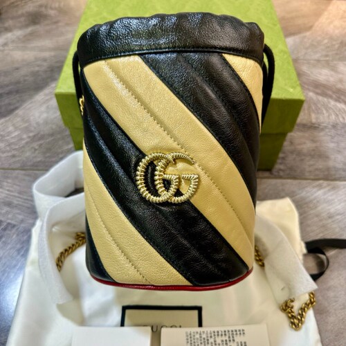 98新未使用GUCCI古驰马蒙拼色复古水桶包单肩女包原价10500奢侈品
