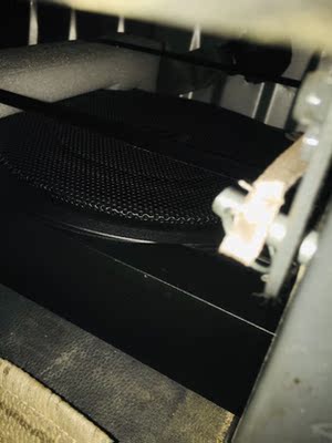 德国壹泽超薄有源低音炮重低音座椅怎么样？真相评测不吹不黑诉说