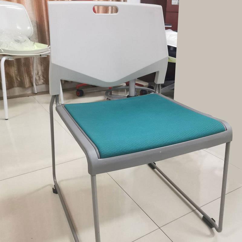 广东洽谈休闲接待椅办公会议椅塑料椅无扶手椅弓形椅堆叠椅小推车