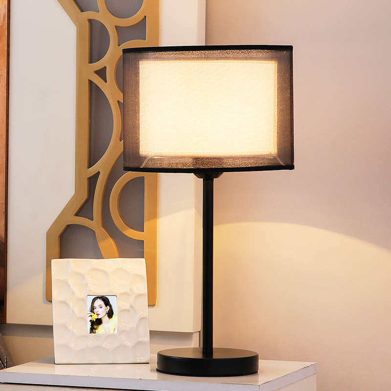 北欧轻奢台灯卧室床头灯简约现代感应灯温馨遥控可调光触摸床头柜