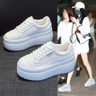 8cm增高~流行的女性粉色平底鞋，2025新款女性白鞋，百搭，时尚，