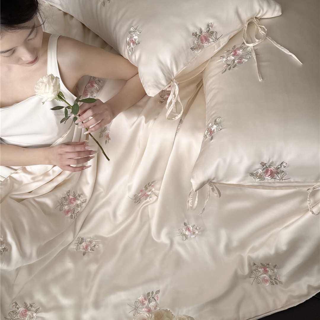赛尔心可空调莱件套刺绣被丝少女夏季夏凉 被用夏机四玫瑰被洗天
