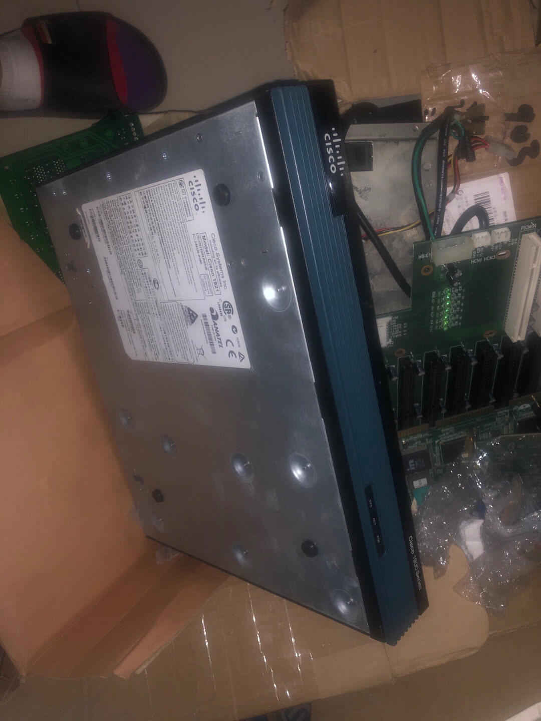 思科CISCO 1921/K9 千兆企业级路由器