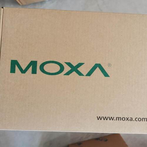 TN-5305-T MOXA EN 50155 5 端口 IP67 非网管型以太网交换机