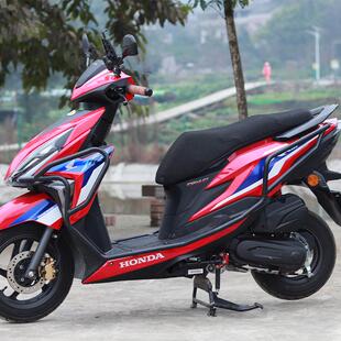 适用新大洲本田裂行125保险杠RX125防摔杠护杠后货架尾架挡风改装