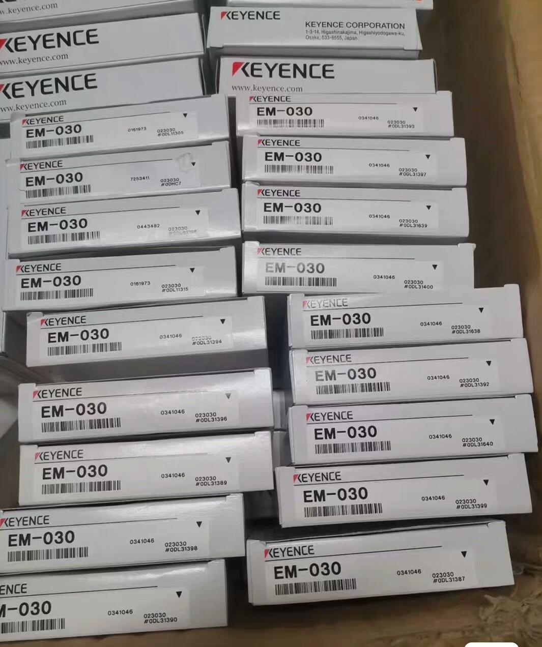 EM-030基恩士传感器全新原装正品