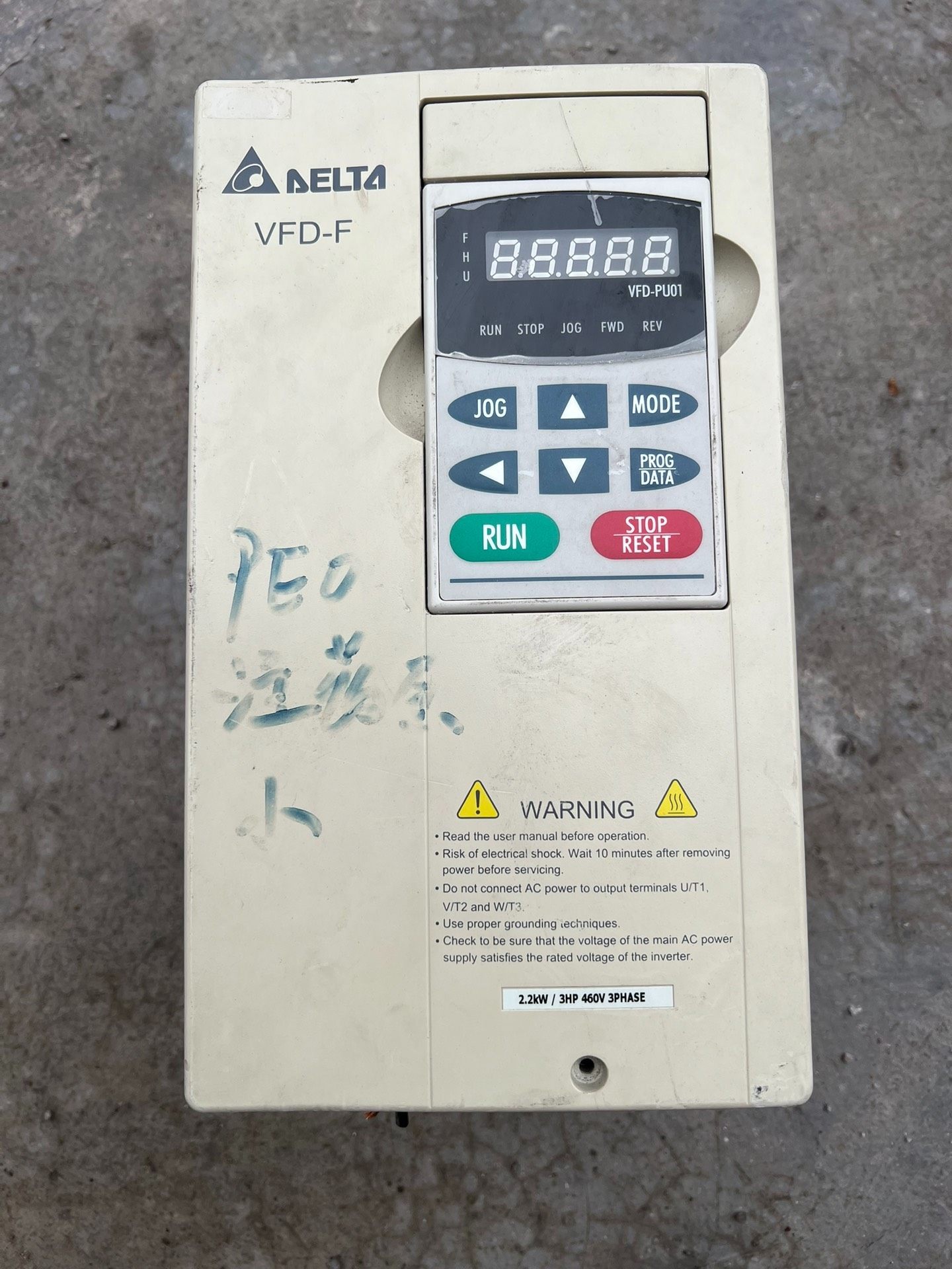 台达变频器VFD022F43A   2.2KW，380V