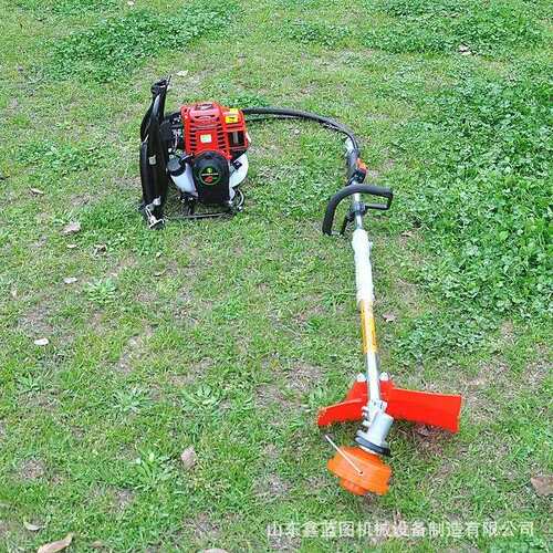 斜跨式汽油割草树枝切割机现货供应 便携式果园旋耕松土除草机