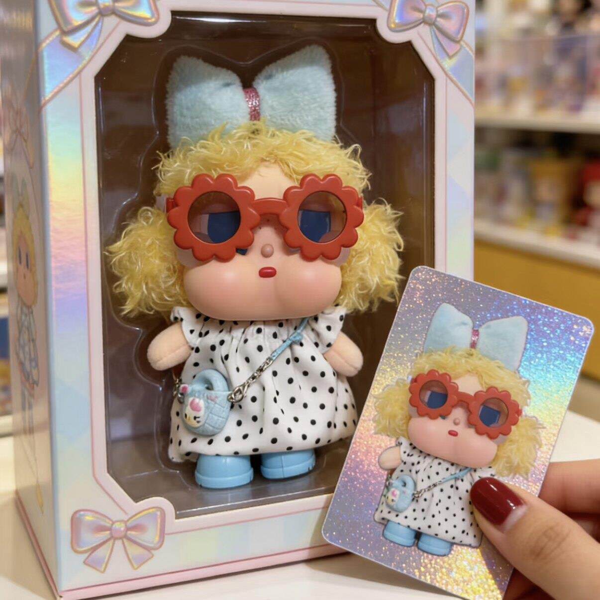 CRYBABY哭娃度假搪胶毛绒沙滩小憩娃衣裙子背带裤着替合集