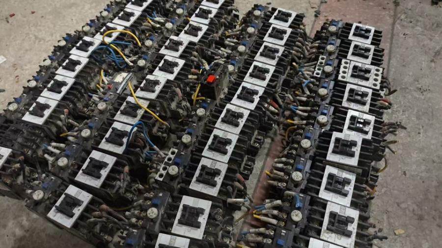 3月14日北京【京械2527】单位淘汰报废处置接触器一批共40个（具体以实物为准，非专业人士谨慎竞拍）网络拍卖公告