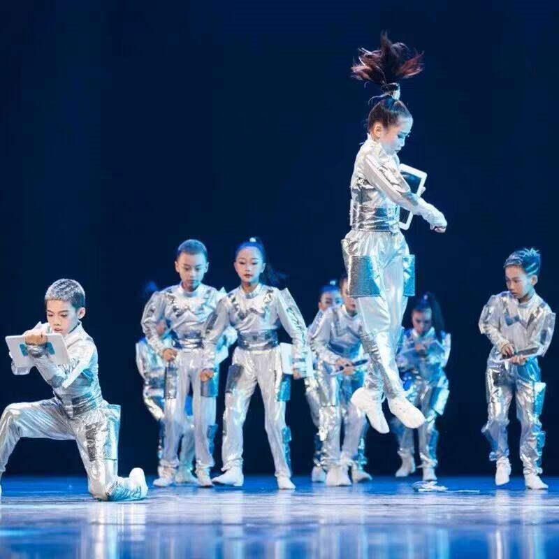 六一儿童未来机器人演出服小荷风采逐梦太空运动会科技感表服装