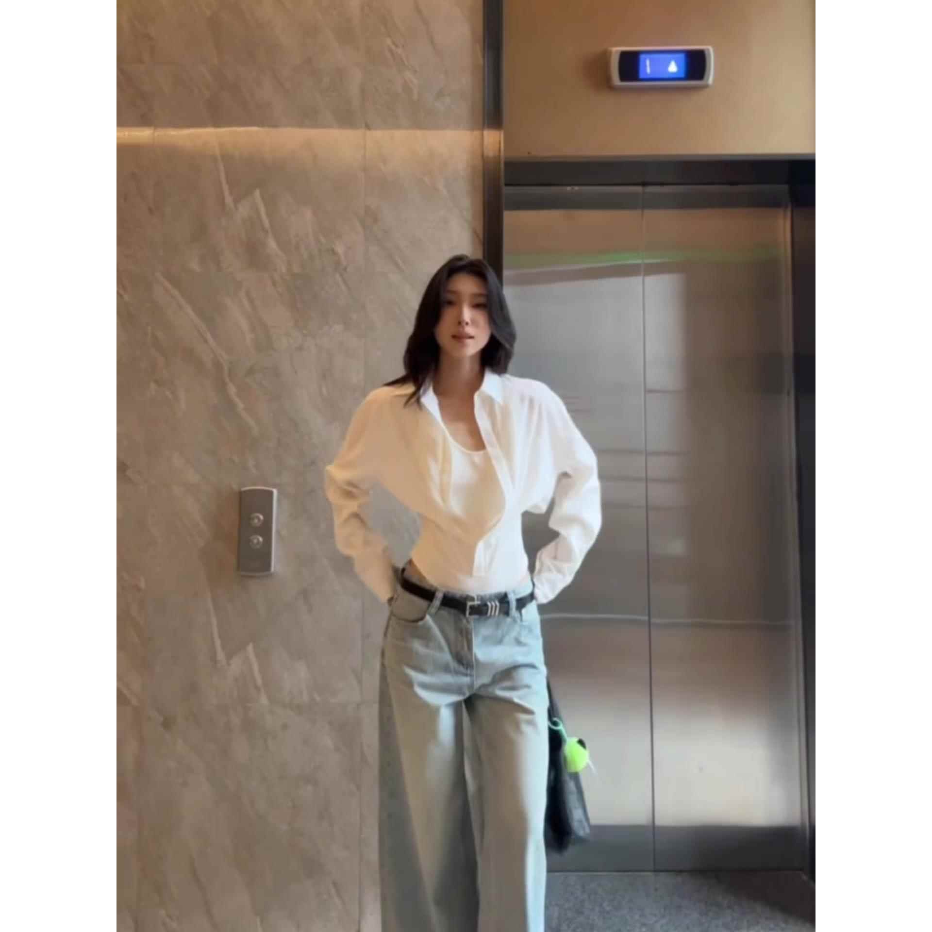 假两件白色POLO领长袖衬衫女秋季连体衣收腰修身纯欲气质辣妹上衣