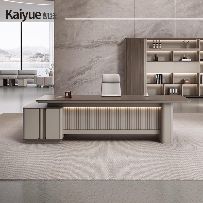 老板办桌椅组总裁经理办公室全套家具桌董事长合领导公轻奢大KY21