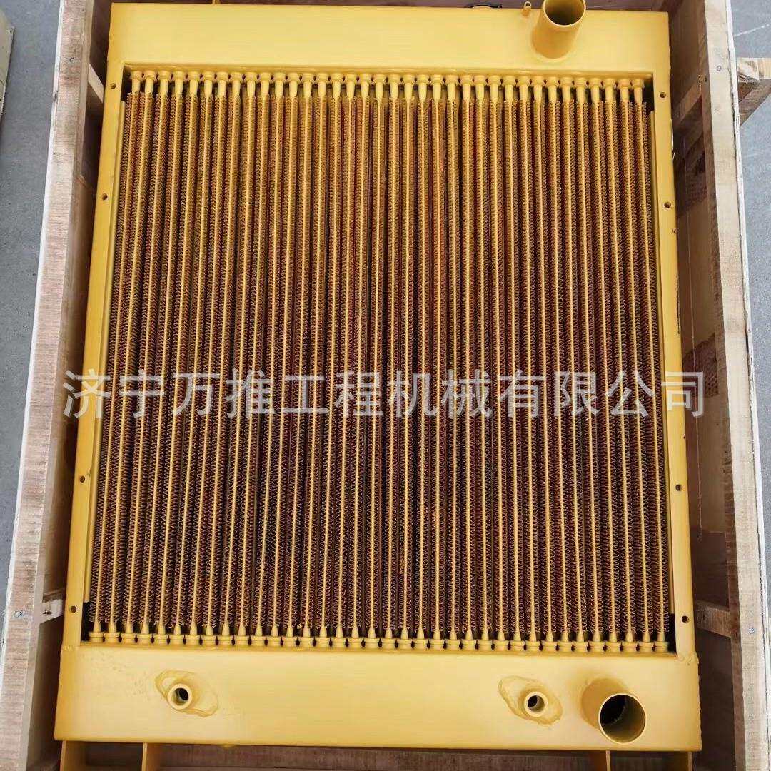 推土机D65PX-15散热器14X-03-11215