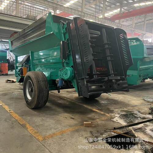 竖蛟龙立轴撒肥车牵引式甩盘撒粪车农业用大型有机施肥机器抛粪机