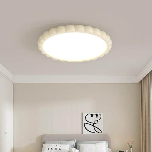 新款树脂全光谱护眼主卧室吸顶灯现代简约创意奶油风房间书房灯