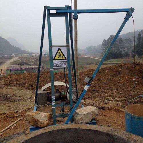 巩起机械人工挖孔桩小型吊机哈儿吊建筑抗滑桩工地挖桩机摩擦桩用