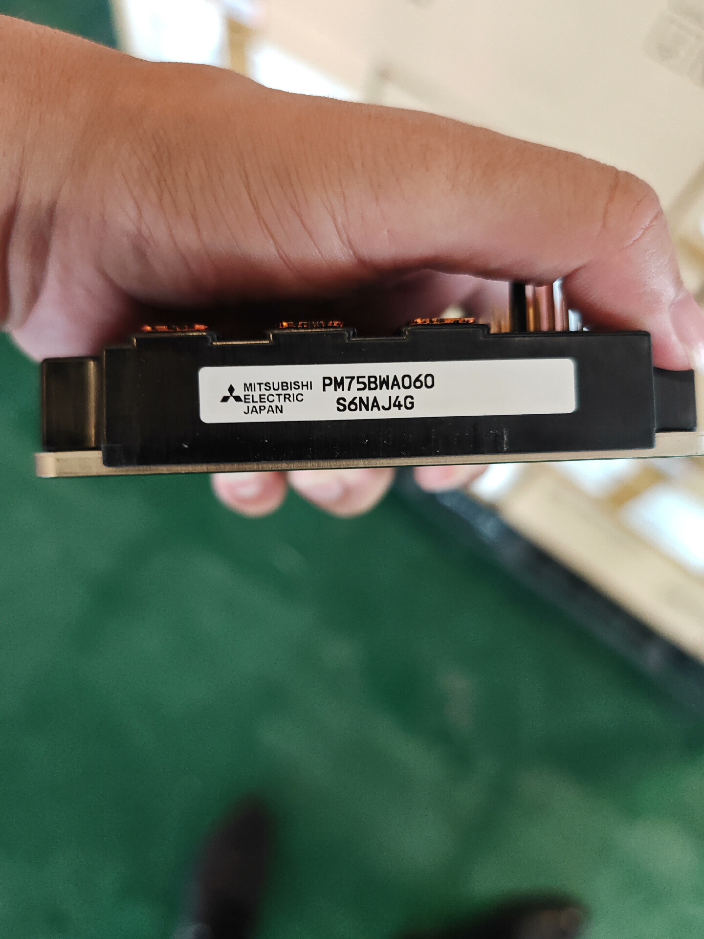 三菱模块pm75rva060、原装全新，议价