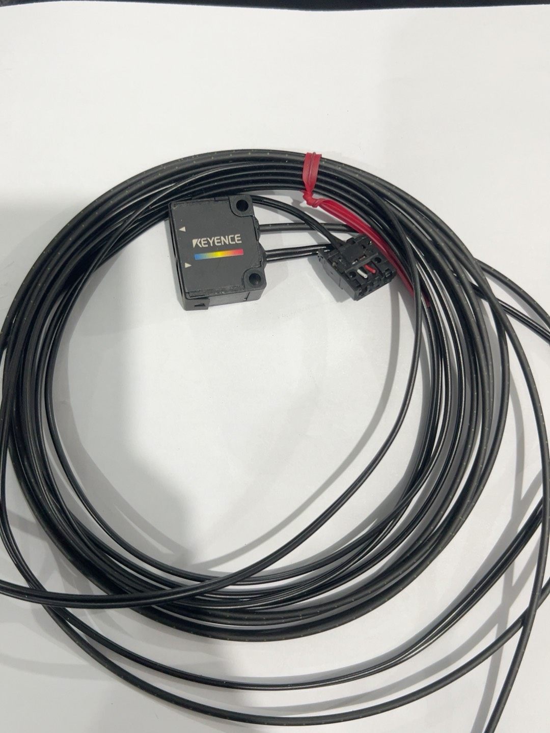 基恩士KEYENCE CZ-H35S颜色传感器，成色全新，实