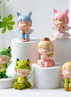 可爱娃娃摆件少女心房间布置北欧治愈系小物件创意家居桌面装饰品