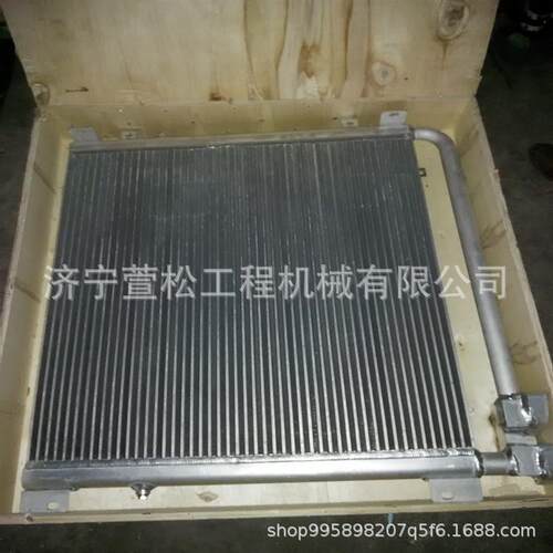 ZD220-3中联推土机配件TY230.21.5加油管