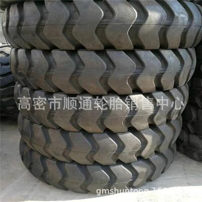矿用自卸车港口轮胎16.00-25工程轮胎1600-25