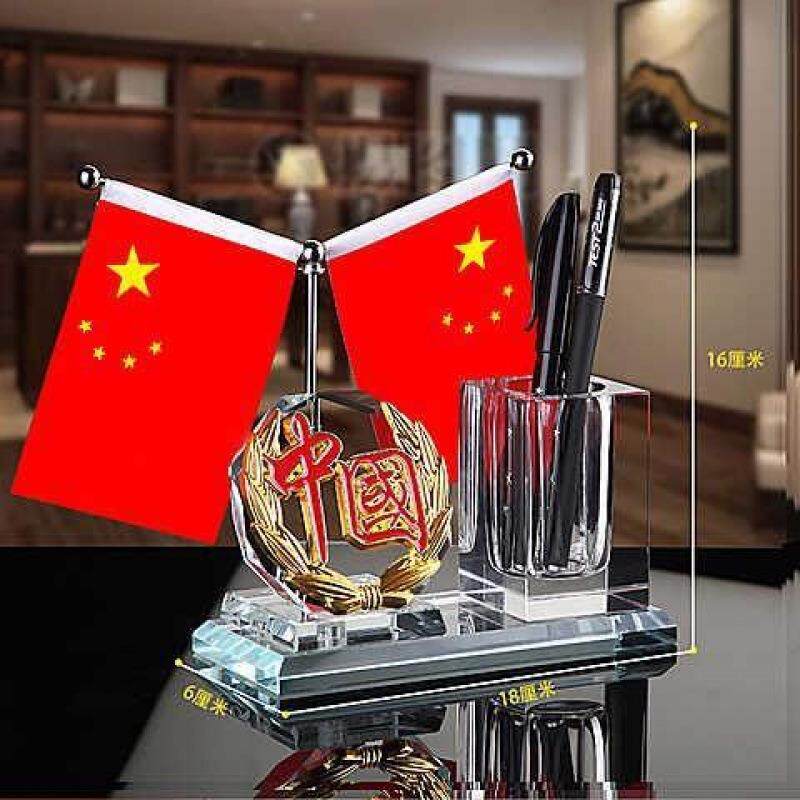 高档办公室现代轻奢立体摆件老板领导桌面客厅笔筒收纳超萌装品饰