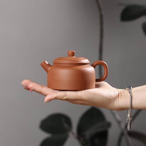 潮州原矿鸡蛋黄纯手工手拉德中壶三杯陈树煌手作工夫茶家用朱泥壶