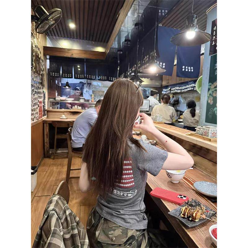 深灰色美式V领字母印花短袖T恤女夏季欧货修身显瘦复古百搭款上衣