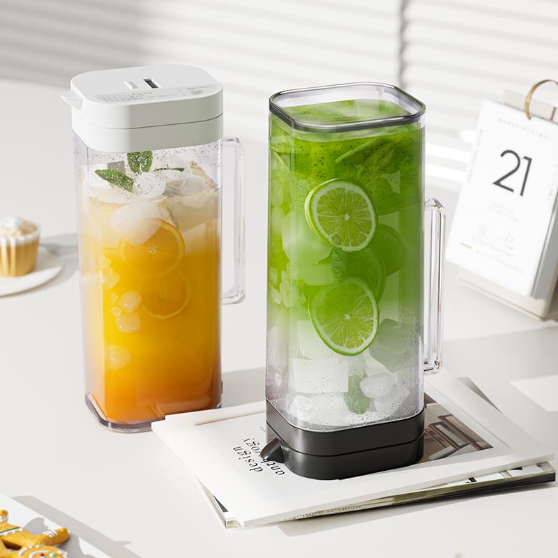 冰箱密封冷水壶用大容量防茶尘耐高温家塑料泡PEB凉开水水水壶