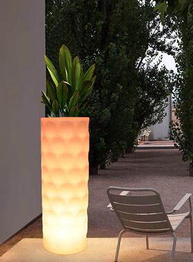 LED户外发光花盆灯庭院花园装饰花坛花瓶太阳能景观花钵带灯盆景