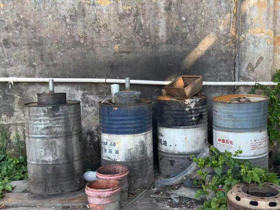 4月8日湛江市混凝土公司的一批机器设备（包1）网络拍卖公告