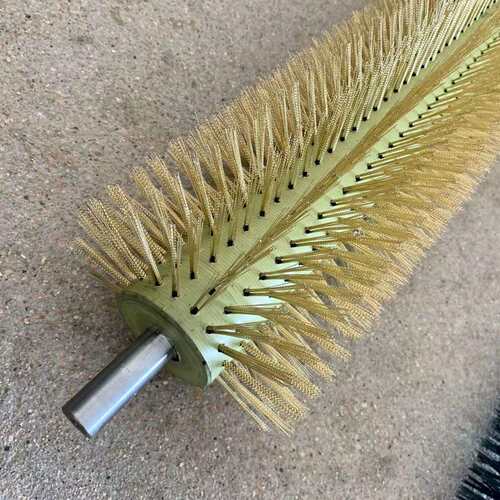 钢丝刷辊植毛式金属丝毛刷辊不锈钢丝镀铜丝刷辊钢丝滚筒刷辊除锈