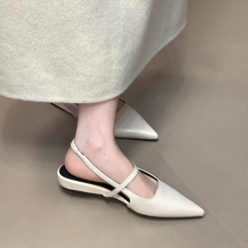 香港真皮厚底粗跟尖头包头凉鞋女款夏季2026新款配裙子沙滩凉鞋子