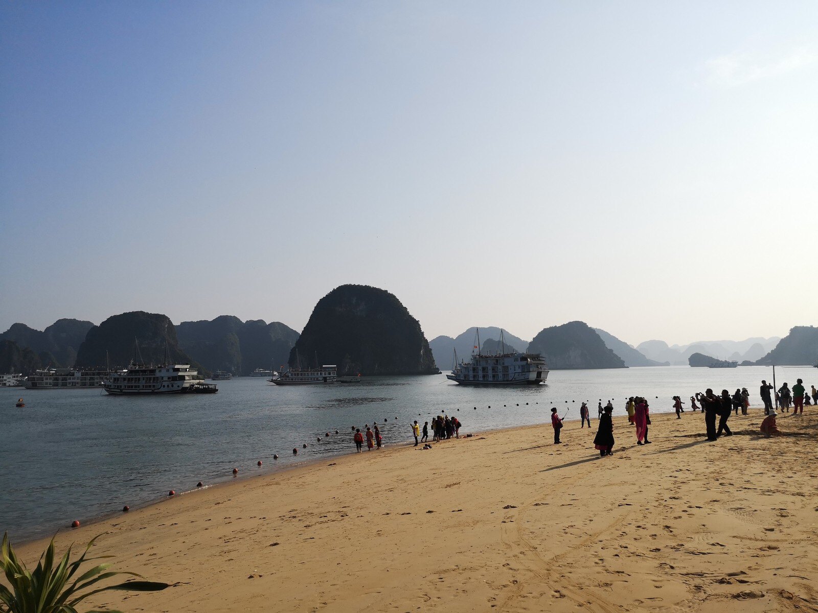 越南旅游5天4晚精华跟团游 河内西贡往返机票