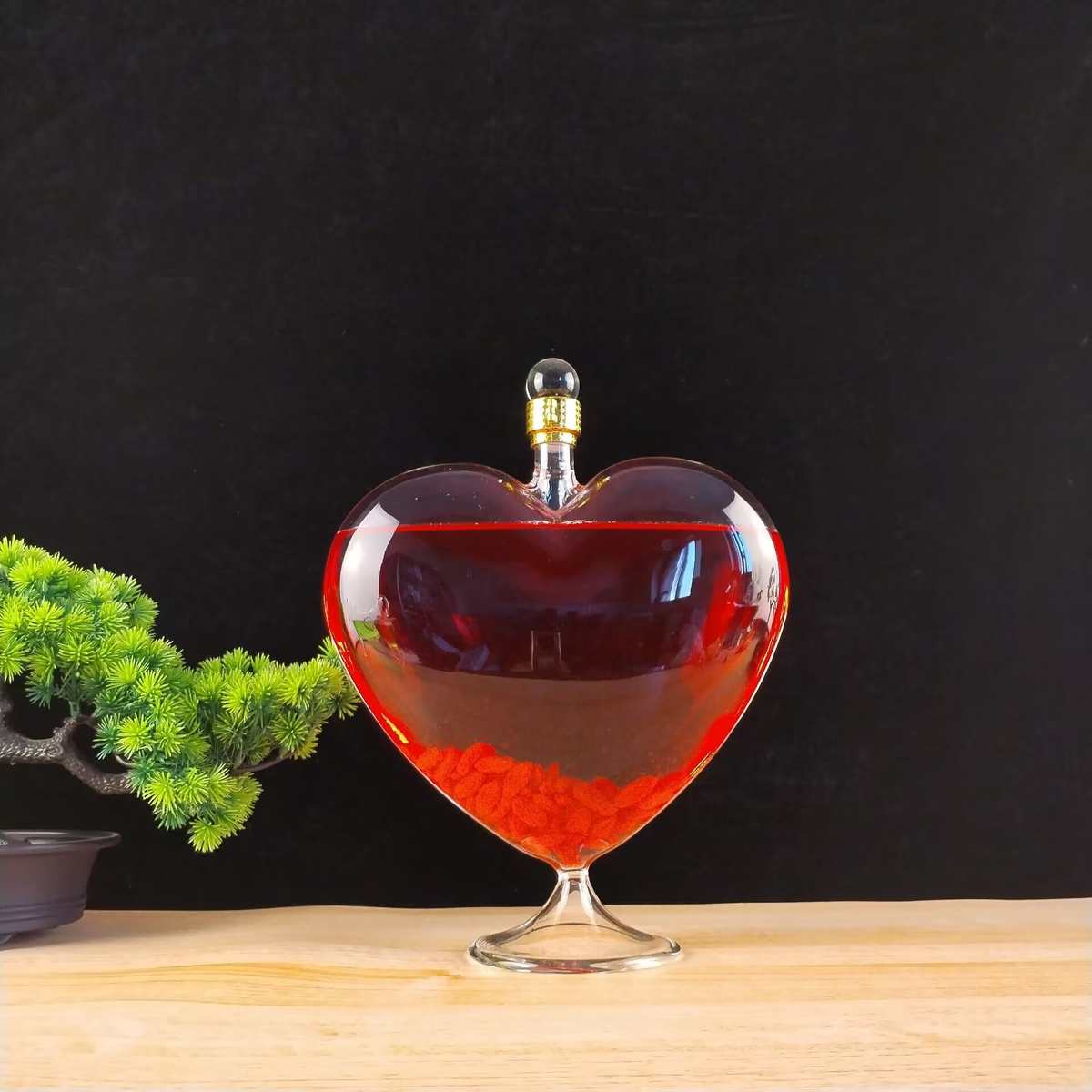 泡酒玻璃瓶创意心形异形空瓶礼品艺术白酒瓶透明无铅泡酒专用酒瓶
