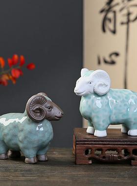 三羊开泰12十二生肖陶瓷羊摆件客厅办公室装饰工艺品桌面摆设礼品