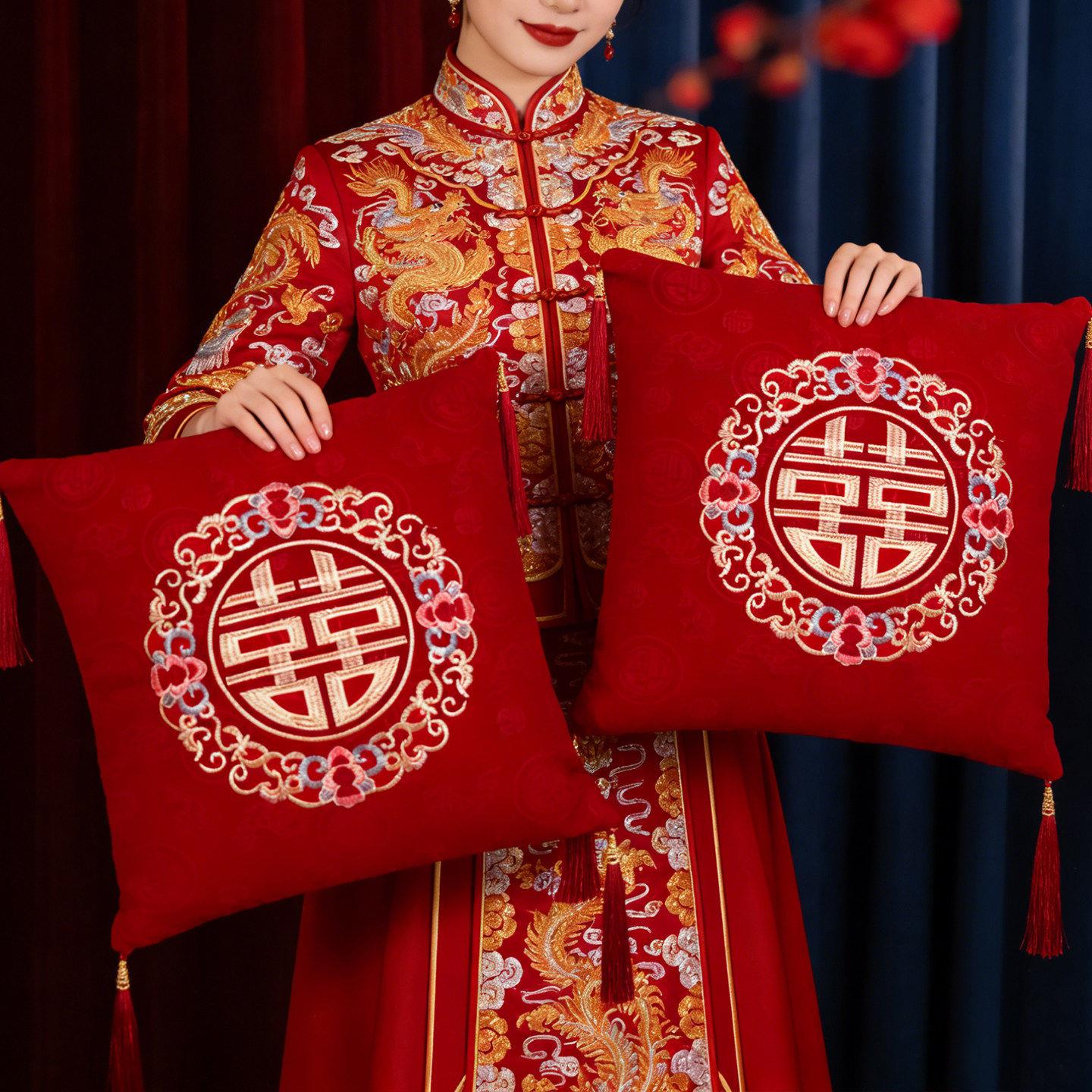 结婚一对婚庆婚礼婚房靠枕沙发靠垫新婚客厅红色刺绣喜字布置装饰