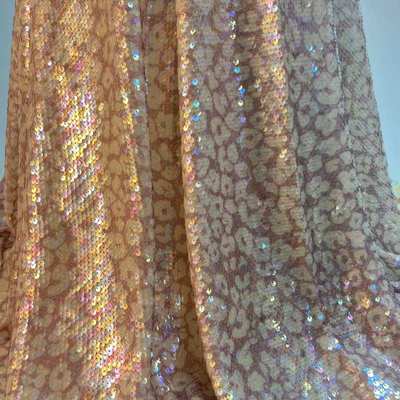 夏季珠片绣服装绣花布 2024定制新款蕾丝高定绣花布sequin fabric