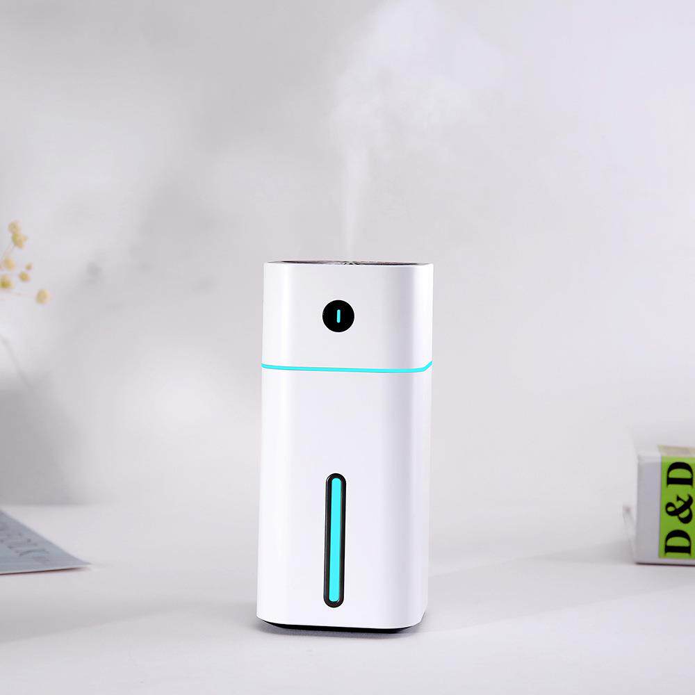 新款直销2019新款小D迷你加湿器USB美容补水保湿喷雾机室内桌面空