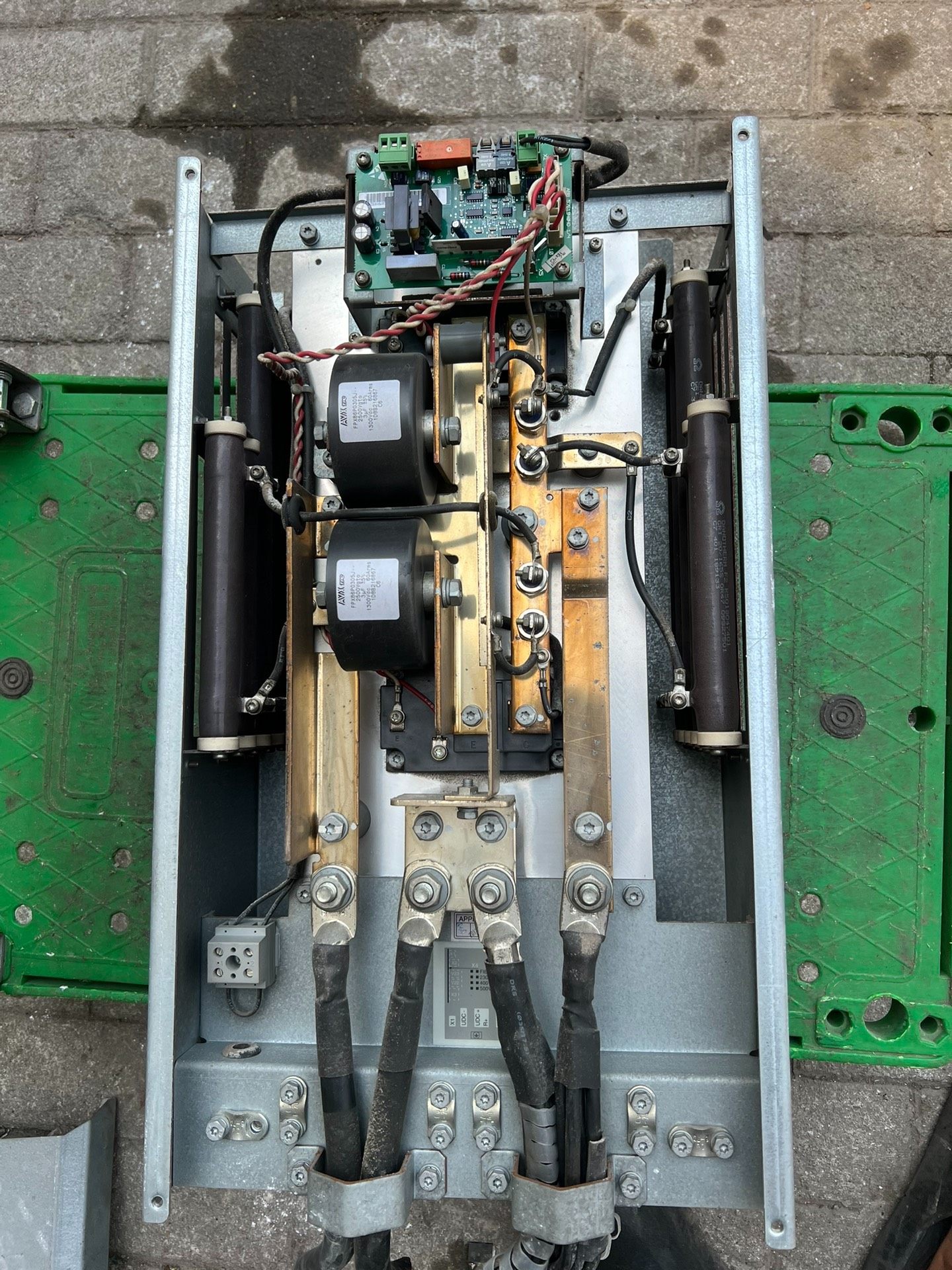 ABB变频器制动斩波器 NBRA-658C