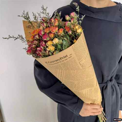 多头玫瑰干花花束北欧ins风小清新家居摆设